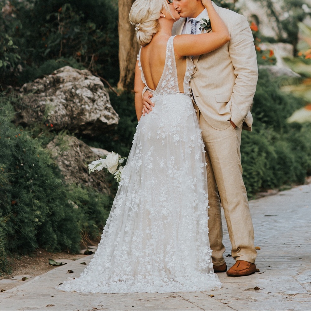 Berta Wedding Dress 18-10